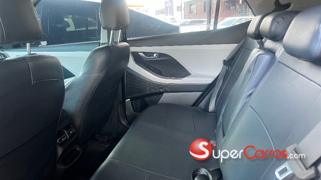 2022 Hyundai Cantus — foto 6 / 12