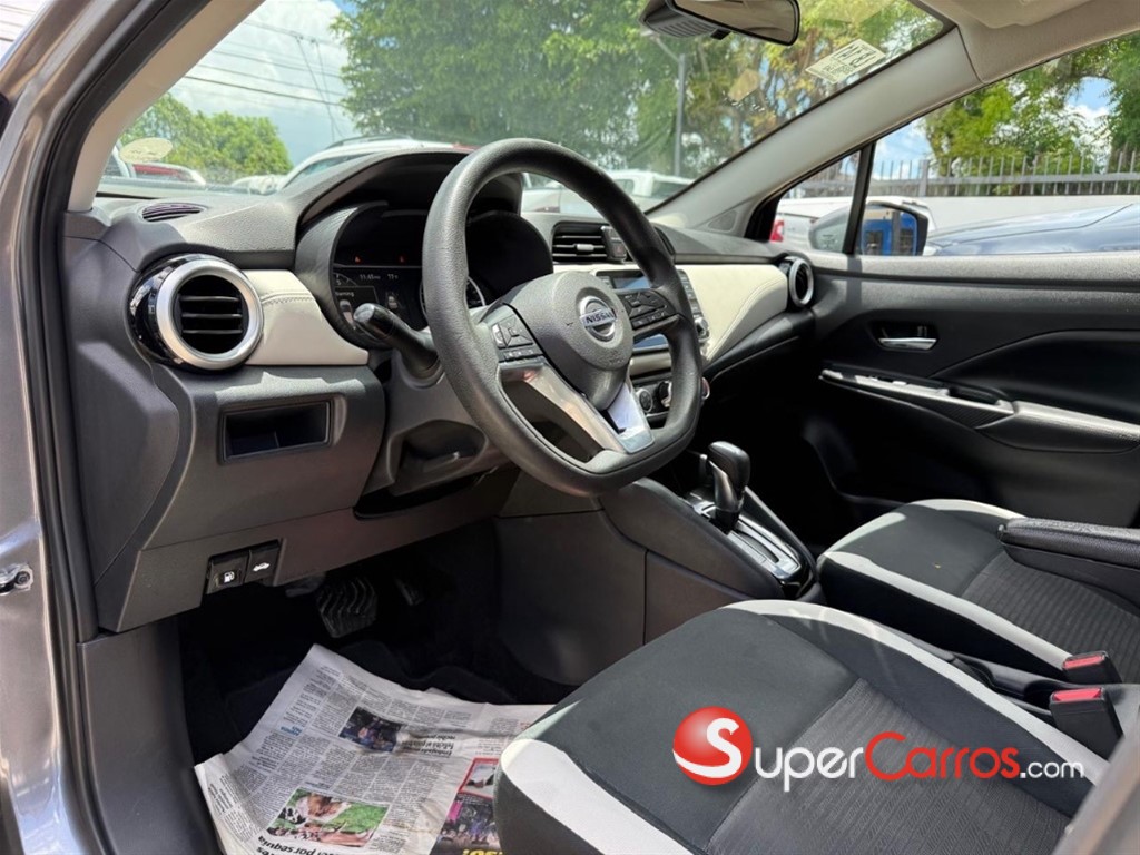 2020 Nissan Versa SV — foto 10 / 11