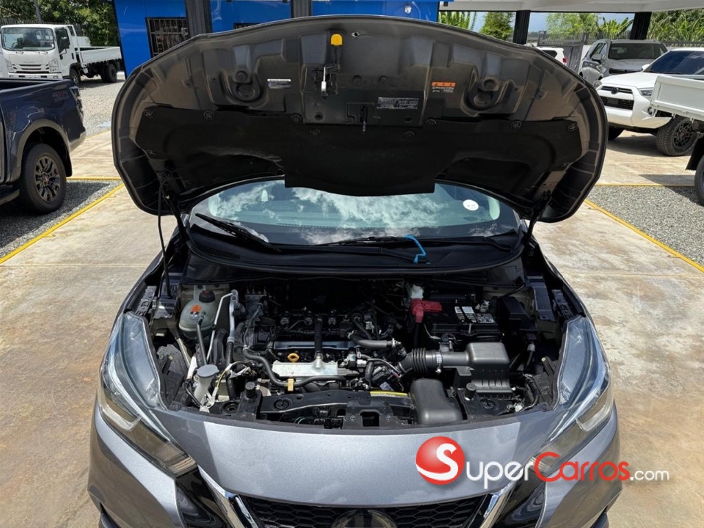 2020 Nissan Versa SV — foto 11 / 11