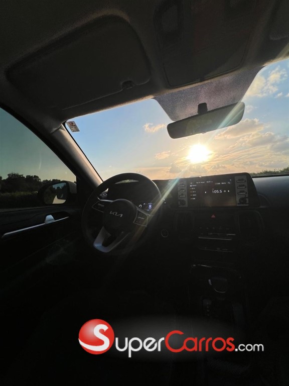 2025 Kia Sonet — foto 11 / 12