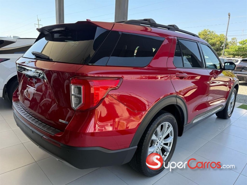 2020 Ford Explorer XLT 4WD — foto 3 / 7