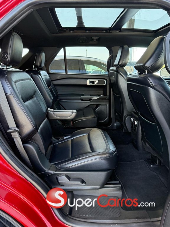 2020 Ford Explorer XLT 4WD — foto 6 / 7