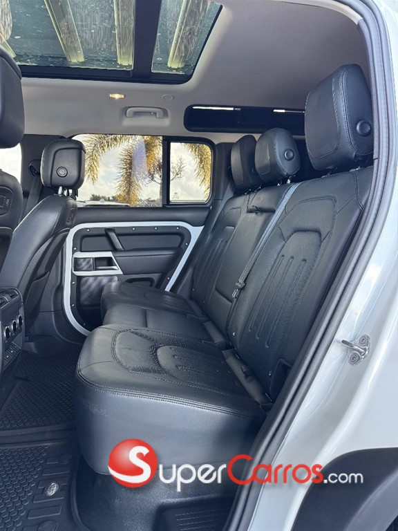 2020 Land Rover Defender 110 — foto 5 / 11