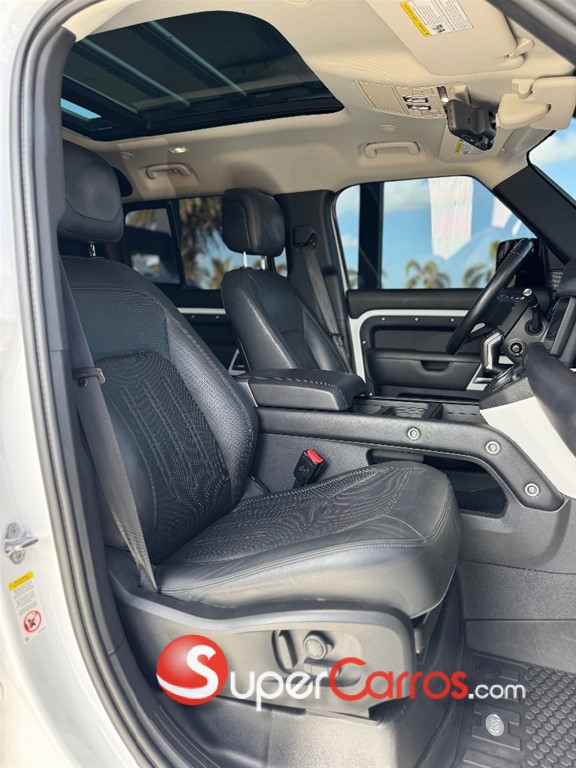 2020 Land Rover Defender 110 — foto 6 / 11