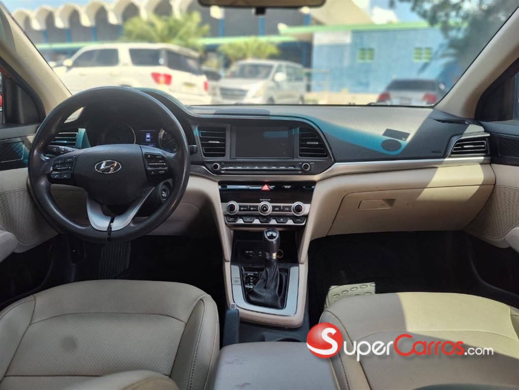 2020 Hyundai Elantra — foto 7 / 7