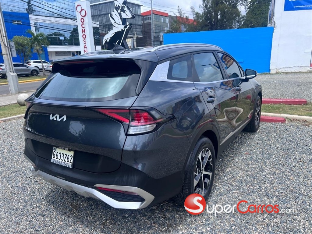 2023 Kia Sportage — foto 8 / 12