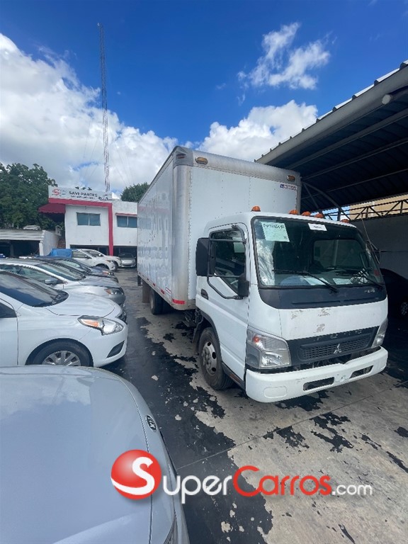 2010 Mitsubishi Motors Fuso — foto 3 / 4