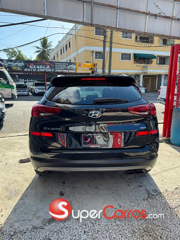 2020 Hyundai Tucson LIMITED — foto 5 / 10