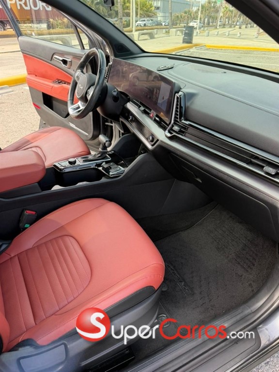 2024 Kia Sportage SX — foto 10 / 12