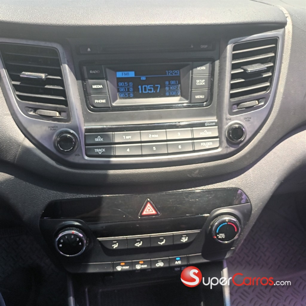 2016 Hyundai Tucson — foto 4 / 8