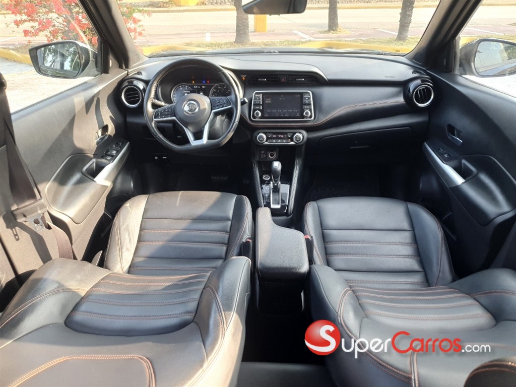 2020 Nissan Kicks SR — foto 3 / 10