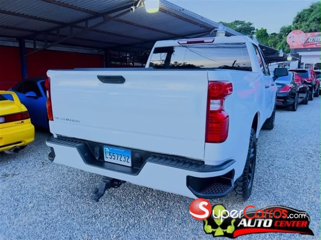2021 Chevrolet Silverado — foto 8 / 12