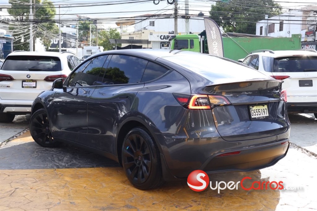 2021 Tesla Model Y Long Range — foto 5 / 10
