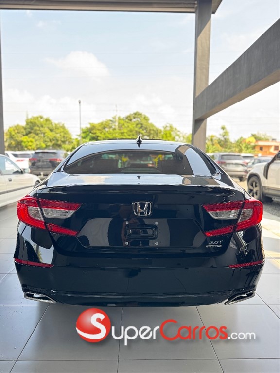 2020 Honda Accord Touring 2.0T — foto 3 / 8