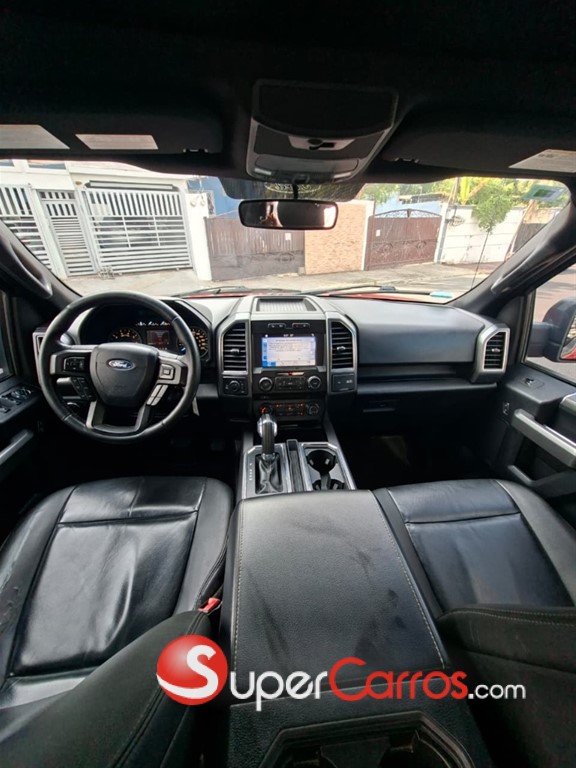 2018 Ford F 150 XLT — foto 4 / 8