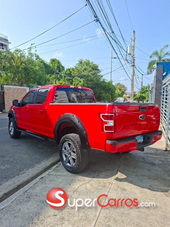 2018 Ford F 150 XLT — foto 6 / 8