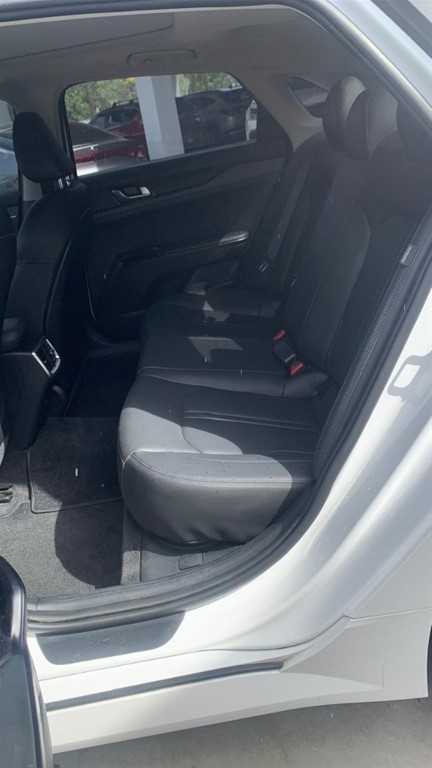 2021 Kia K-5 — foto 2 / 5