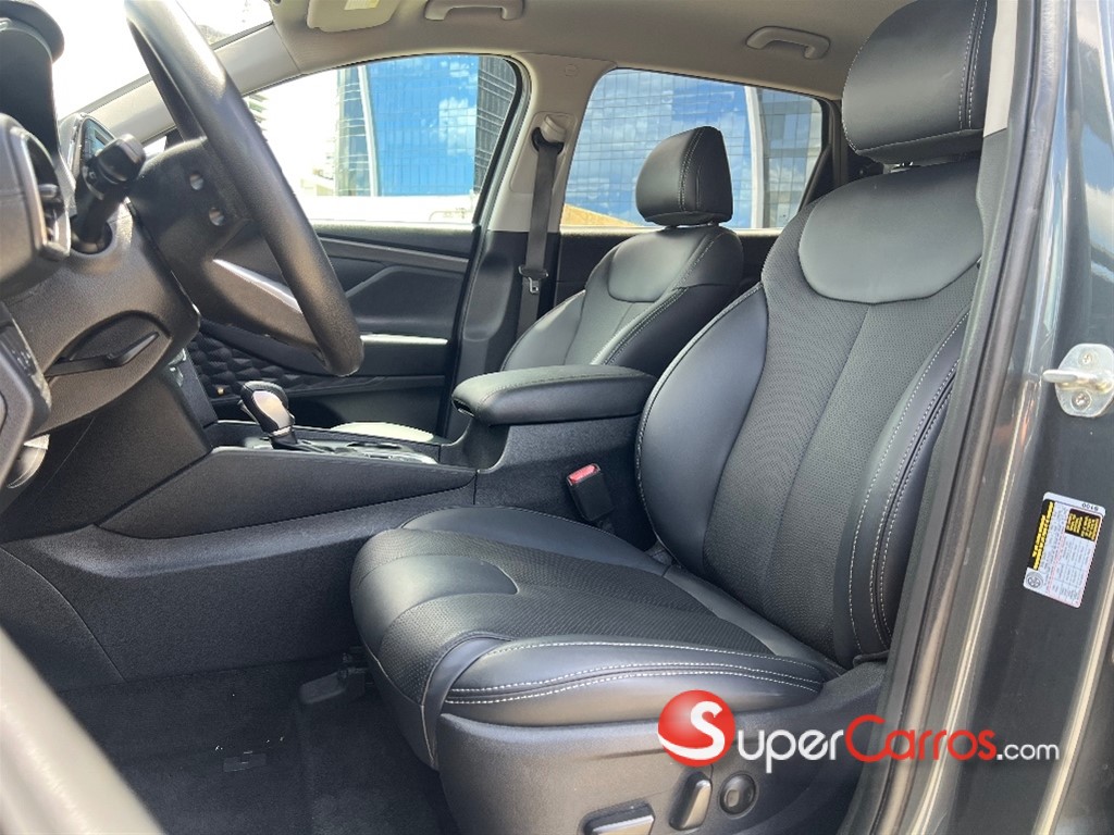 2020 Hyundai Santa Fe SEL — foto 7 / 9