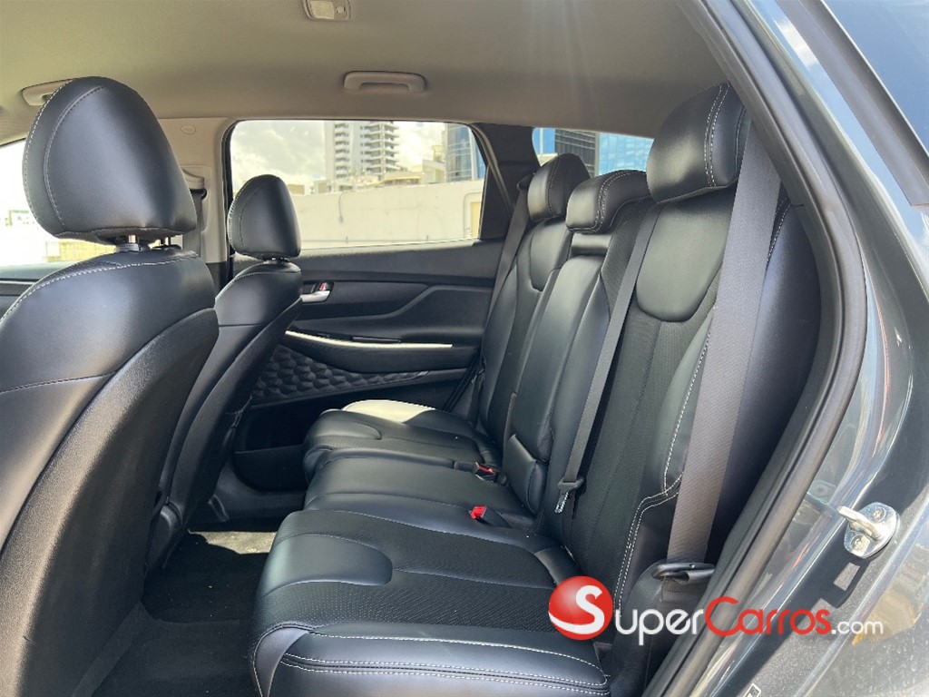 2020 Hyundai Santa Fe SEL — foto 9 / 9