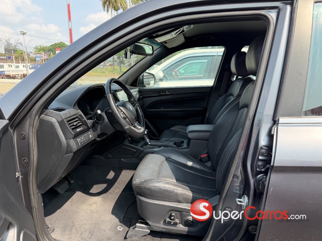2020 SsangYong Rexton Sport — foto 6 / 10