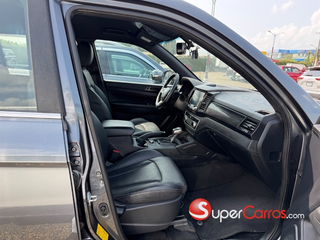 2020 SsangYong Rexton Sport — foto 9 / 10
