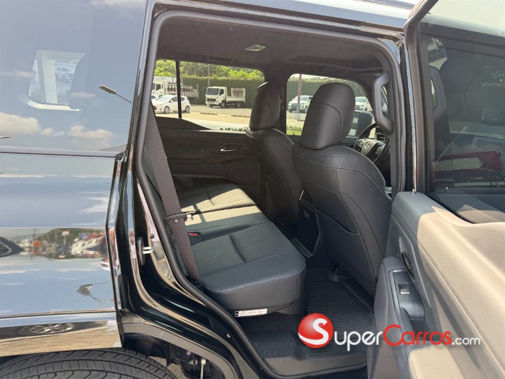 2025 Lexus GX 550 — foto 7 / 11