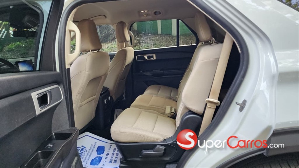 2021 Ford Explorer Sport — foto 9 / 12