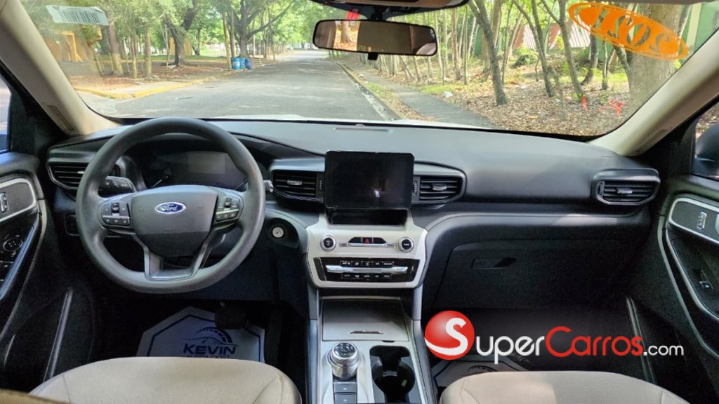 2021 Ford Explorer Sport — foto 10 / 12