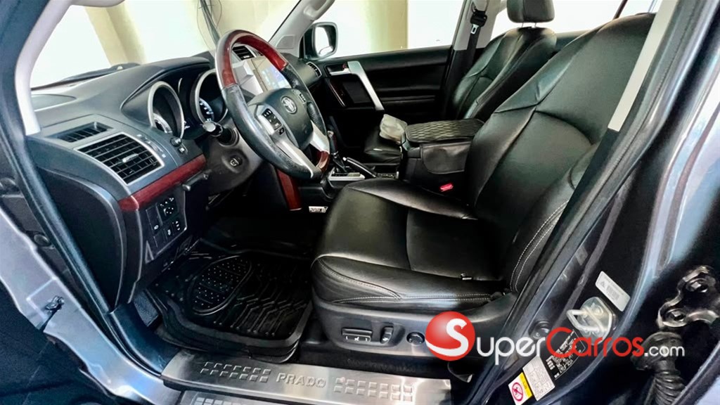2015 Toyota Land Cruiser Prado VXL — foto 12 / 12