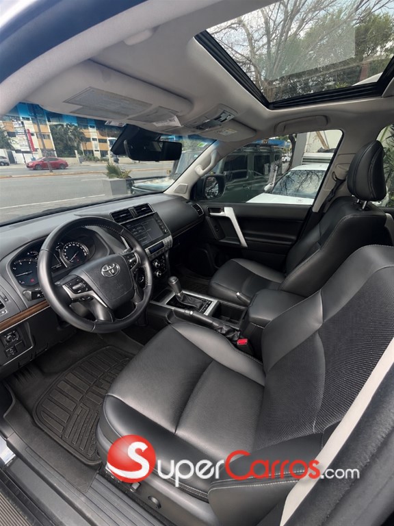 2023 Toyota Land Cruiser Prado VXL — foto 4 / 12