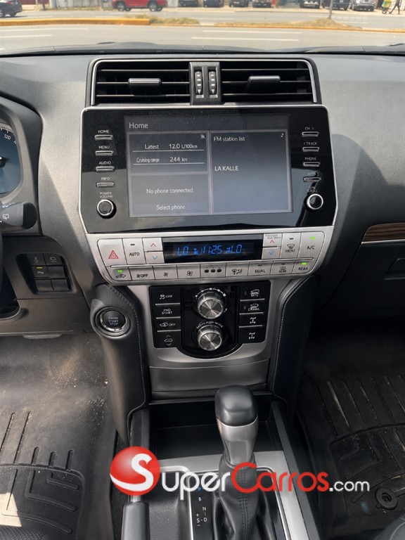 2023 Toyota Land Cruiser Prado VXL — foto 7 / 12