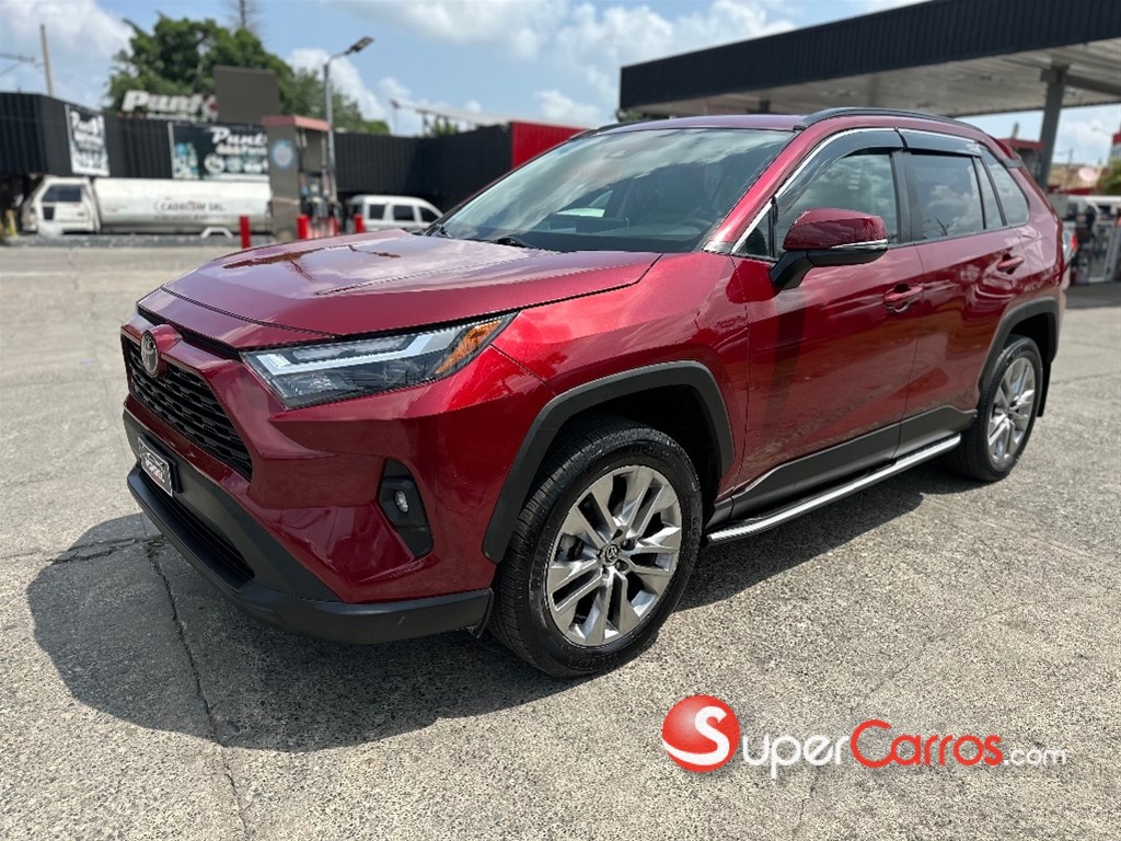 2023 Toyota RAV4 XLE Premium — foto 3 / 12
