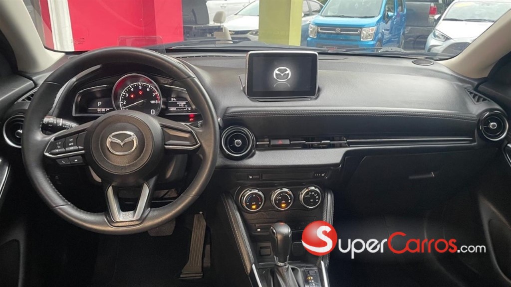 2020 Mazda 2 — foto 9 / 11