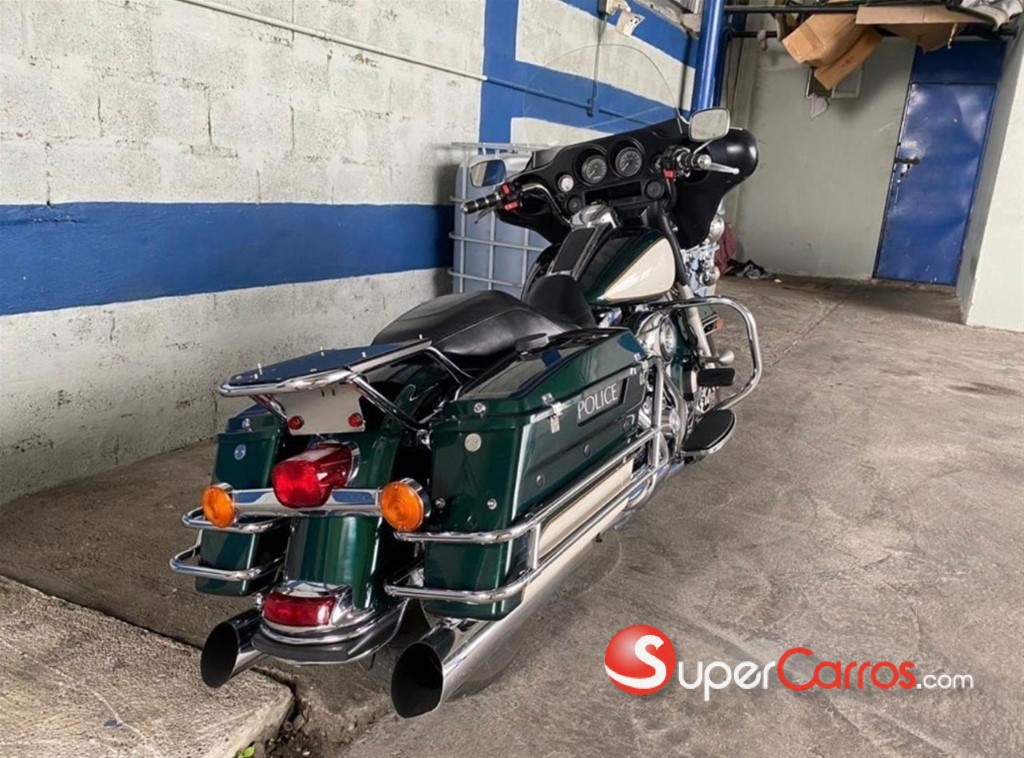2013 Harley Davidson Electra Glide — foto 2 / 3