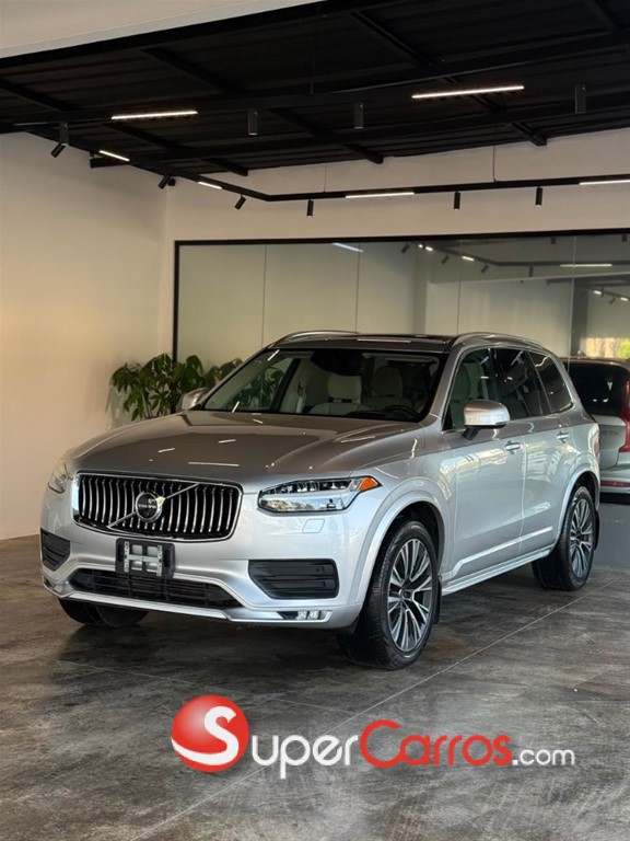 2021 Volvo XC90 Momentum T6 — foto 2 / 11