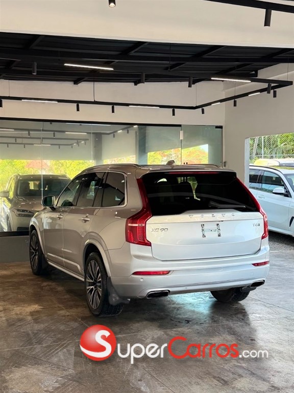 2021 Volvo XC90 Momentum T6 — foto 5 / 11