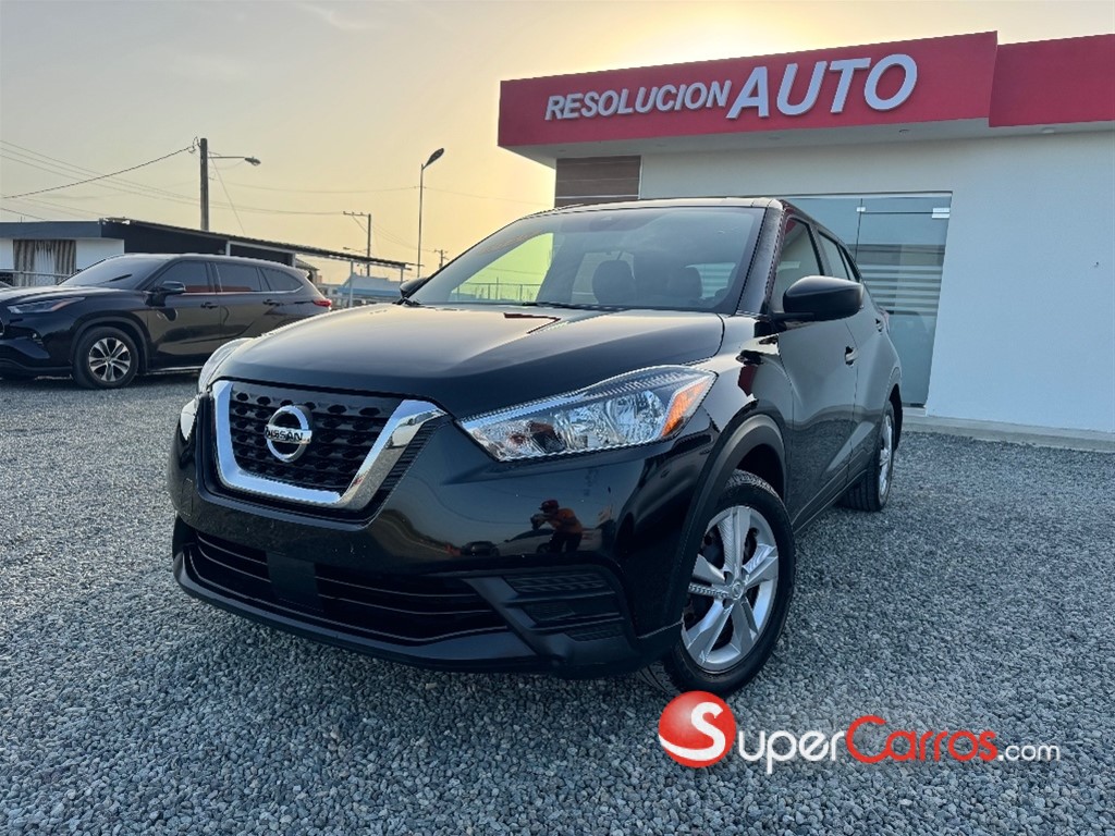 2020 Nissan Kicks