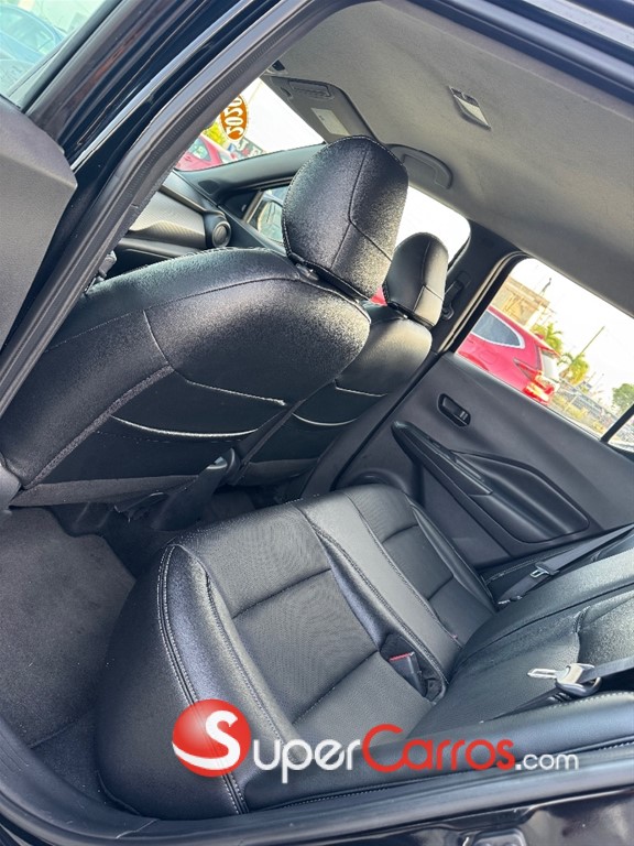 2020 Nissan Kicks — foto 9 / 10