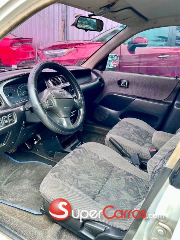 2003 Toyota Duet — foto 7 / 10