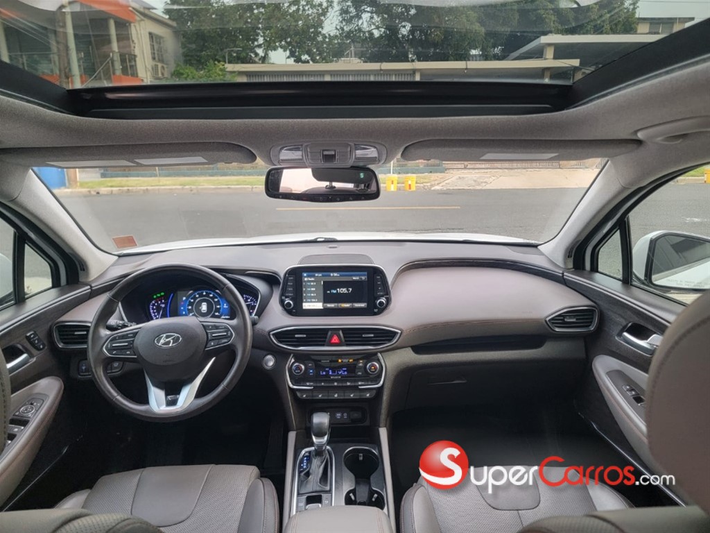 2020 Hyundai Santa Fe Limited — foto 5 / 10