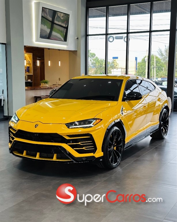 2021 Lamborghini Urus — foto 3 / 12
