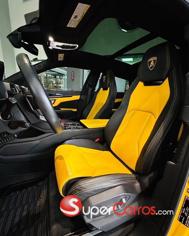 2021 Lamborghini Urus — foto 5 / 12