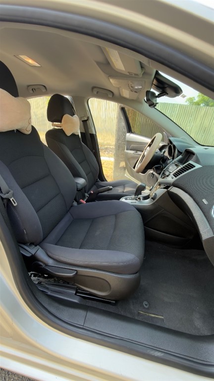 2016 Chevrolet Cruze LT — foto 5 / 12