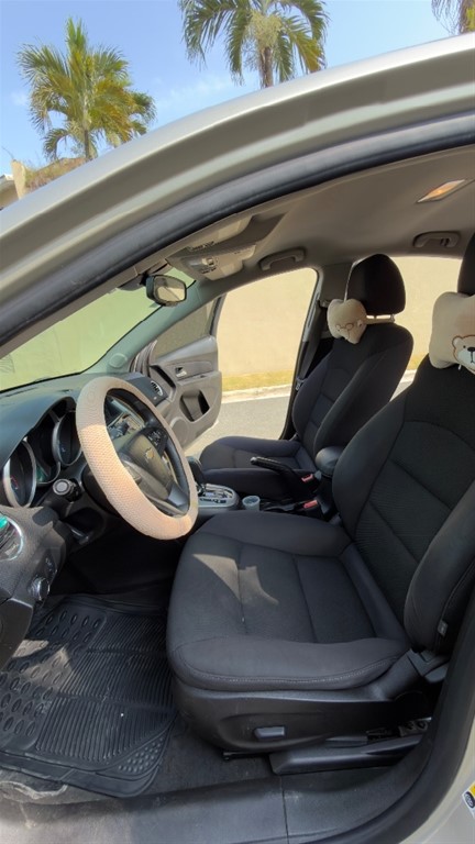 2016 Chevrolet Cruze LT — foto 9 / 12