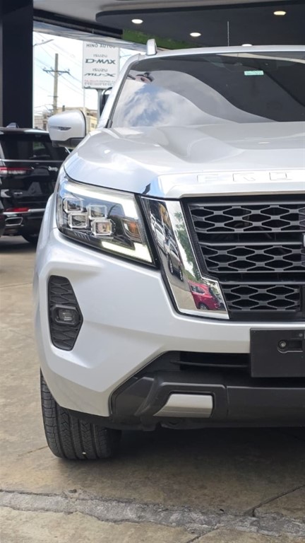 2025 Nissan Frontier LE — foto 4 / 12
