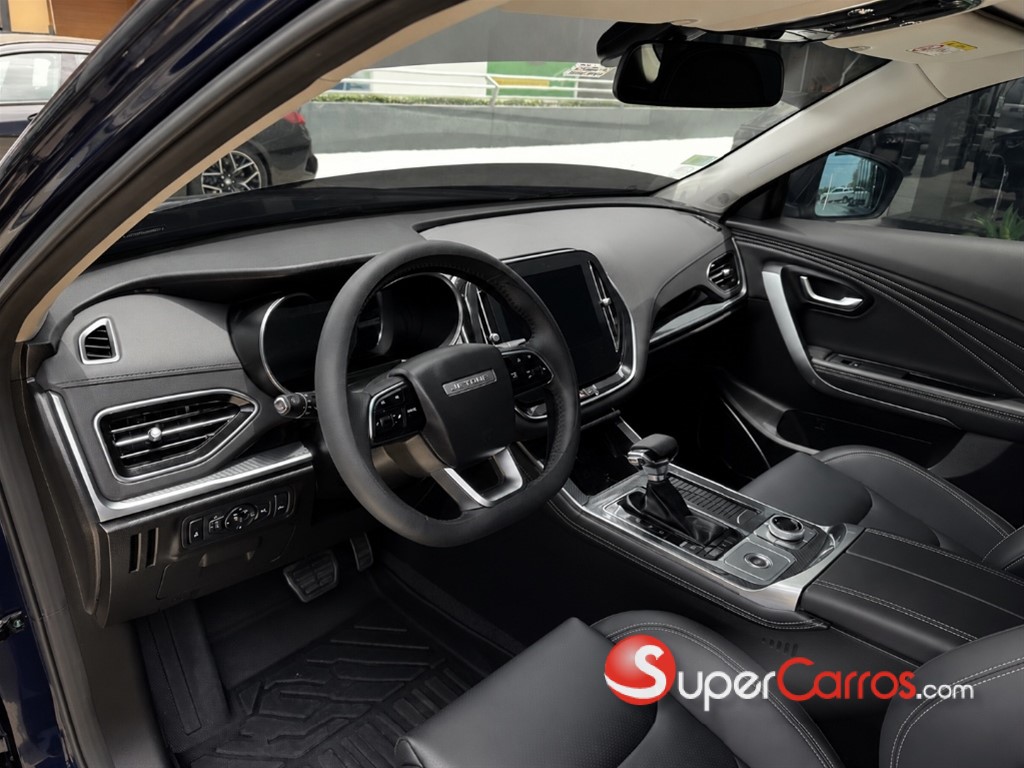 2025 Jetour X70 — foto 4 / 12
