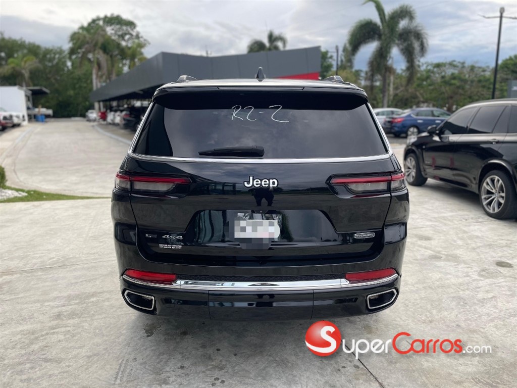 2021 Jeep Grand Cherokee L Overland — foto 8 / 10