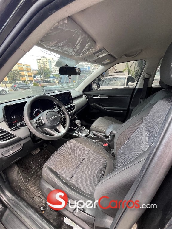 2022 Kia Seltos LX — foto 6 / 11