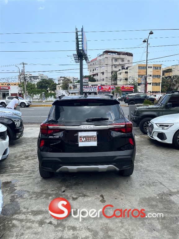 2022 Kia Seltos LX — foto 9 / 11