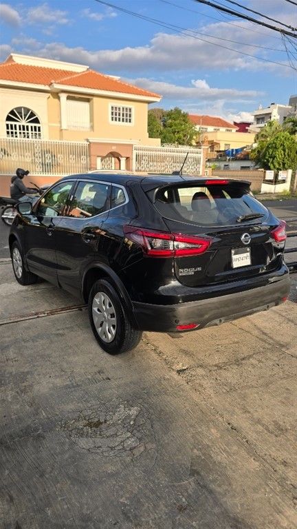 2020 Nissan Rogue Sport — foto 3 / 12